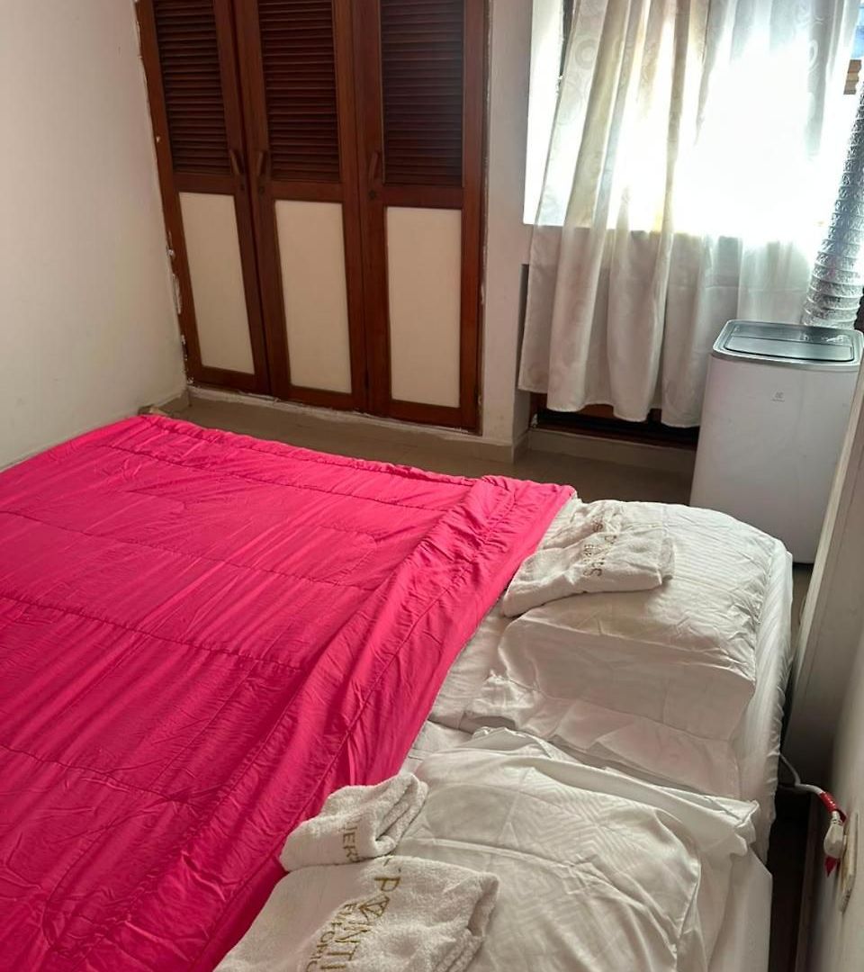 Habitación Dos Personas En Boca Grande, Cartagena, Cómoda Y Céntrica Habitación en casa particular Cartagena