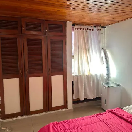 Habitación en casa particular Habitación Dos Personas En Boca Grande, Cartagena, Cómoda Y Céntrica *